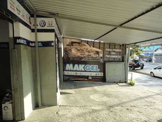 Entrada da MakGel e identificação da empresa